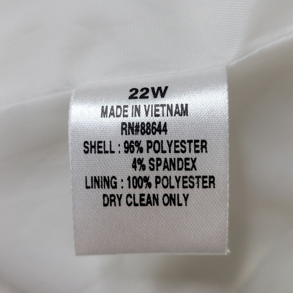 Emily Blazer Plus Size 22W Textured Notch Collar 4 Button Stretch Lined White - Picture 5 of 9